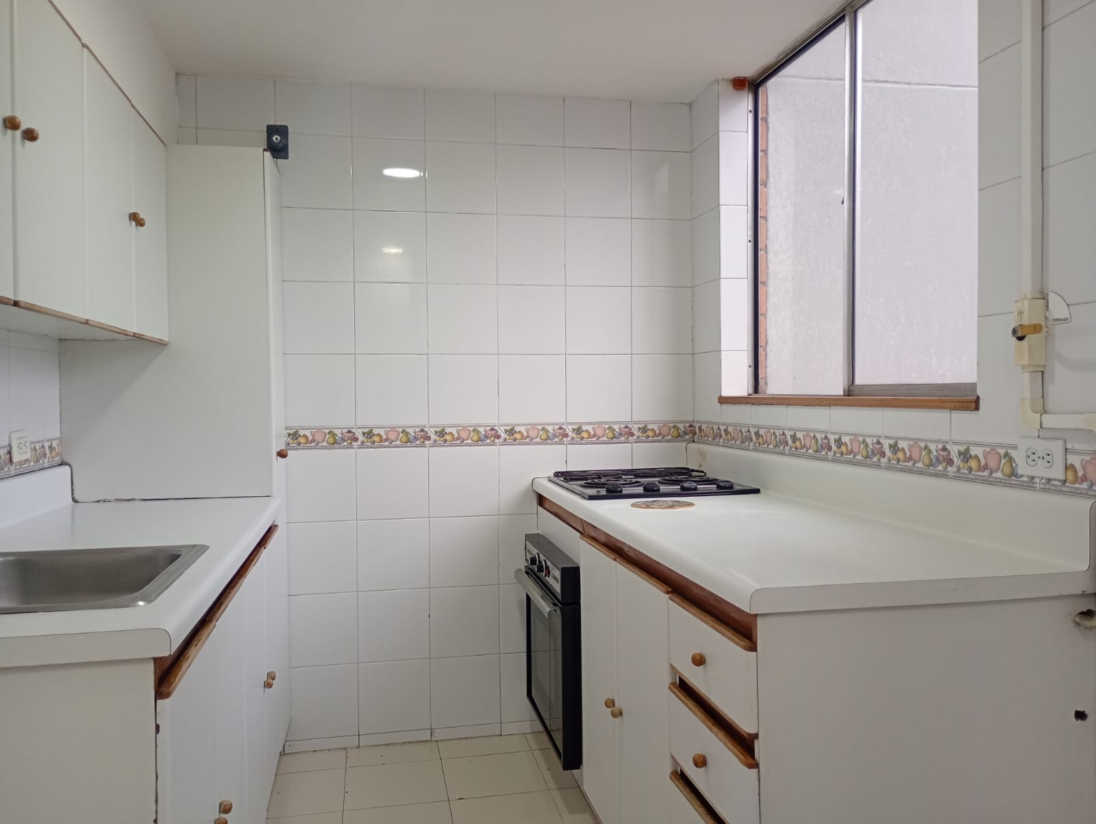 Apartamento en arriendo en Laureles, Medellín · foto 7 de 17