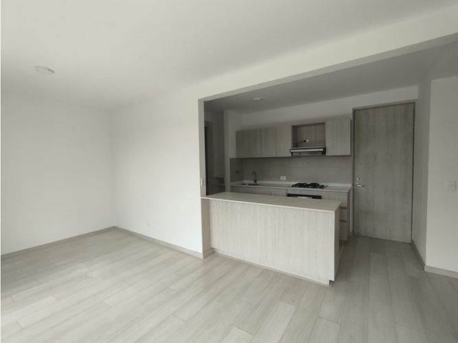 Apartamento de 3 alcobas en arriendo en Santa Ana, Rionegro, 80 m² · foto 3 de 18