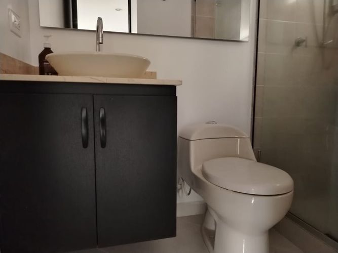 Apartamento de 3 alcobas en arriendo en Villa Carlota, Medellín, 70 m² · foto 14 de 20