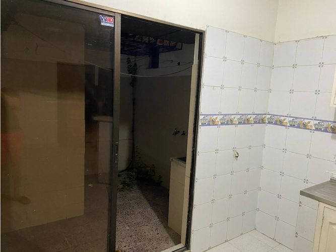Casa de 6 alcobas en venta en San Pedro, Cartagena, 150 m² · foto 6 de 7