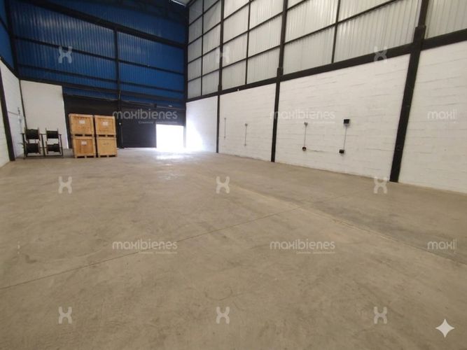 Bodega en arriendo en El Zango, Guarne, 200 m² · foto 4 de 4