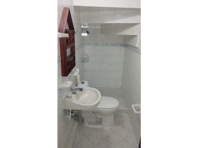 Casa de 6 alcobas en venta en Granjas De Provenza, Bucaramanga, 280 m² · foto 17 de 18