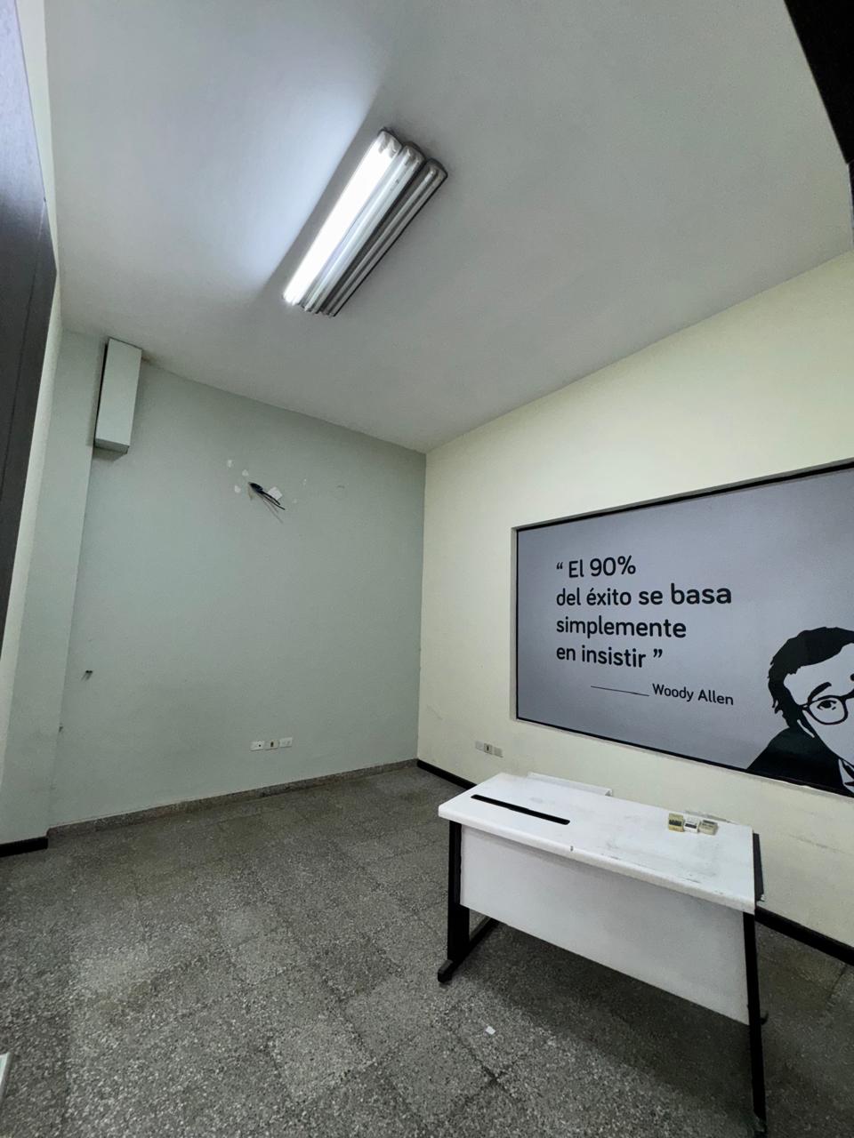 ALQUILO PROPIEDAD UNICA EN EL CENTRO DE ASUNCIÓN — foto 3