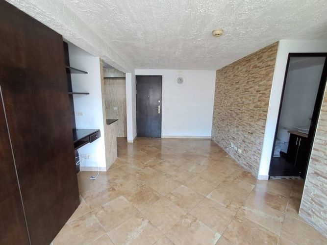 Apartamento de 4 alcobas en venta en Niquia, Bello, 76 m² · foto 2 de 24
