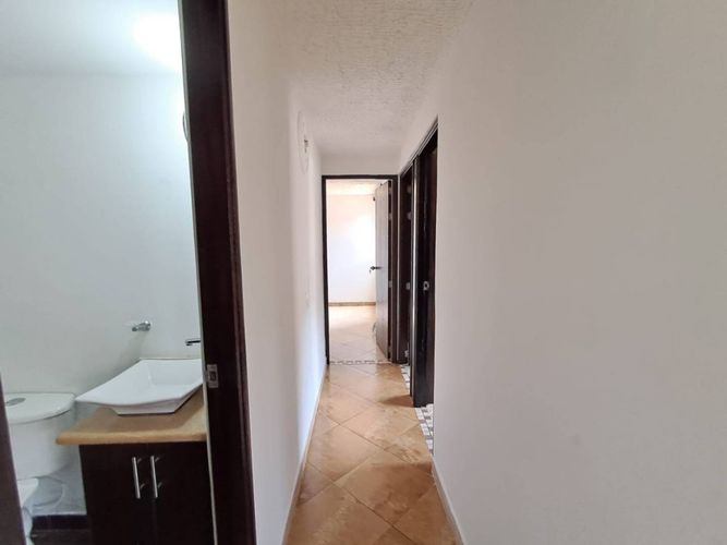 Apartamento de 4 alcobas en venta en Niquia, Bello, 76 m² · foto 18 de 24