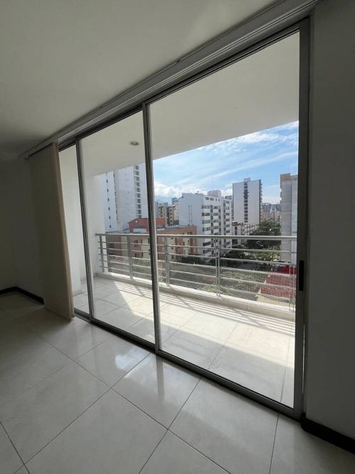 Apartamento de 3 alcobas en venta en Mejoras Publicas, Bucaramanga, 96 m² · foto 2 de 10