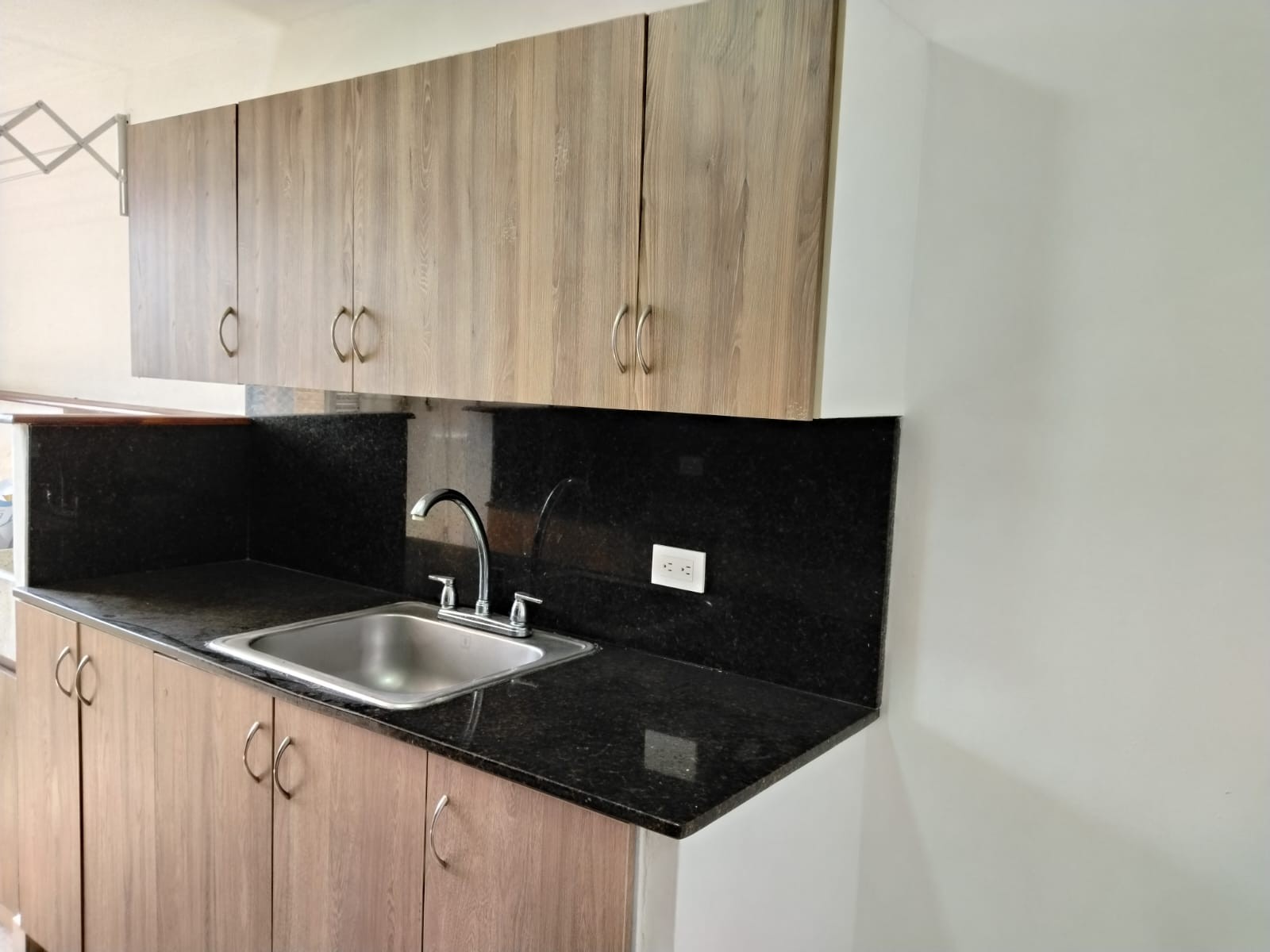 Apartamento en arriendo en Villa Carlota, Medellín · foto 4 de 19