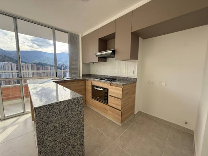 Apartamento de 3 alcobas en arriendo en La Doctora, Sabaneta, 75 m² · foto 4 de 24