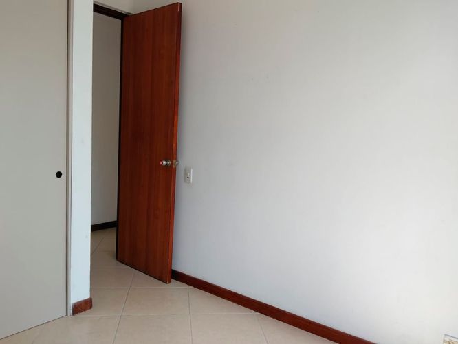 Apartamento de 3 alcobas en arriendo en Castropol, Medellín, 100 m² · foto 11 de 19