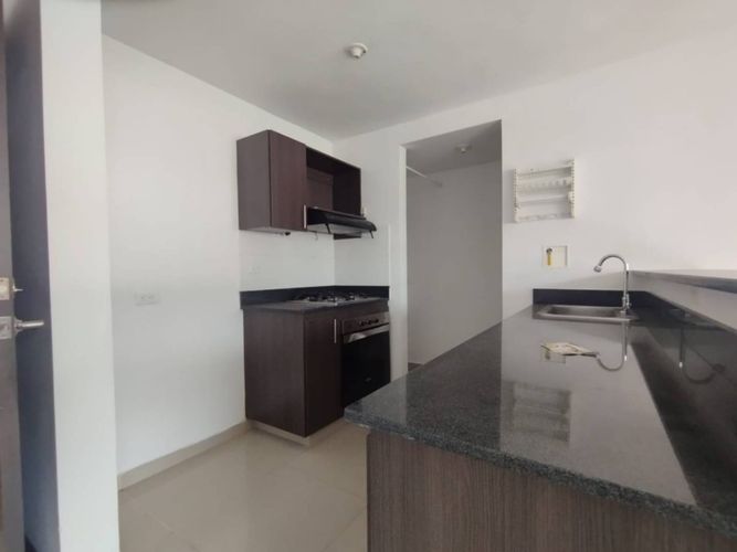 Apartamento de 3 alcobas en venta en Niquia, Copacabana, 76 m² · foto 3 de 12