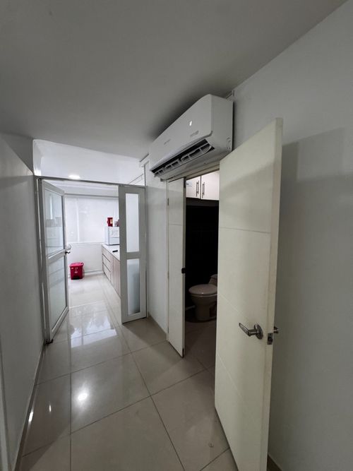 Oficina en venta en Santa Monica, Cali, 45 m² · foto 4 de 24