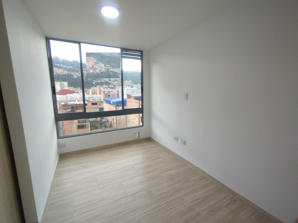 Apartamento en venta en San Antonio Norte, Bogotá · foto 4 de 17