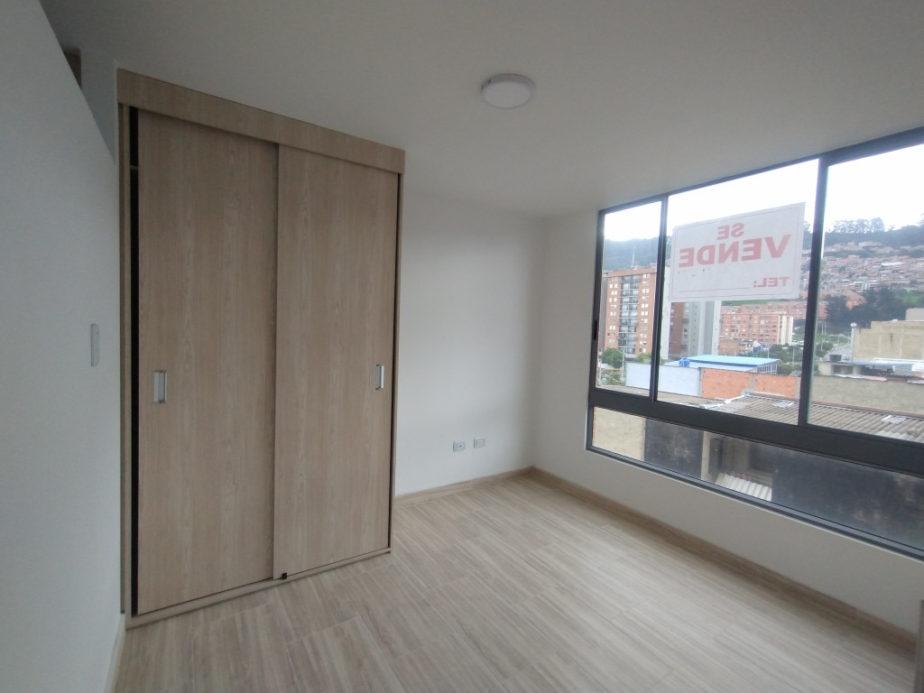 Apartamento en venta en San Antonio Norte, Bogotá · foto 7 de 17