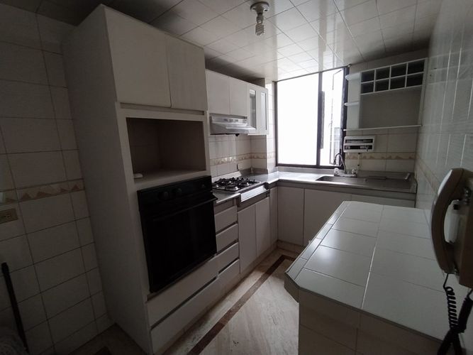 Apartamento de 4 alcobas en venta en Nicolas De Federman, Bogotá, 183 m² · foto 23 de 24