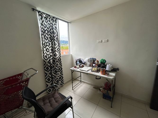 Apartamento de 3 alcobas en venta en Santa Isabel Et. I, Dosquebradas, 59 m² · foto 9 de 11