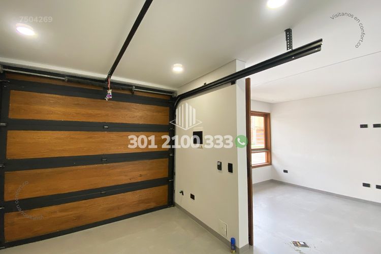 Casa de 4 alcobas en venta en La Ceja, 128 m² · foto 2 de 24