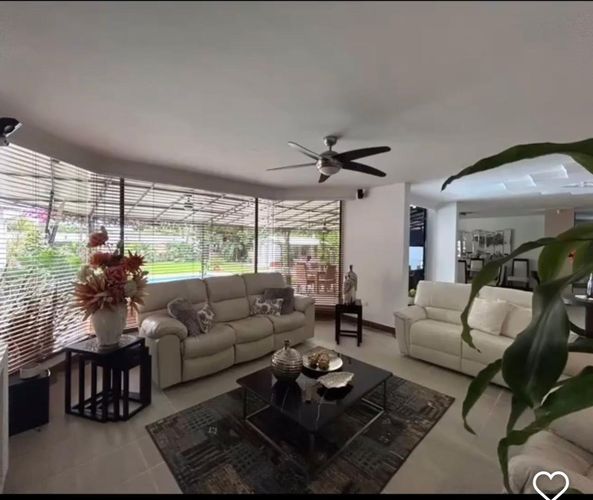Casa de 5 alcobas en venta en Samanes De Los Trapiches, Villa del Rosario, 287 m² · foto 8 de 16