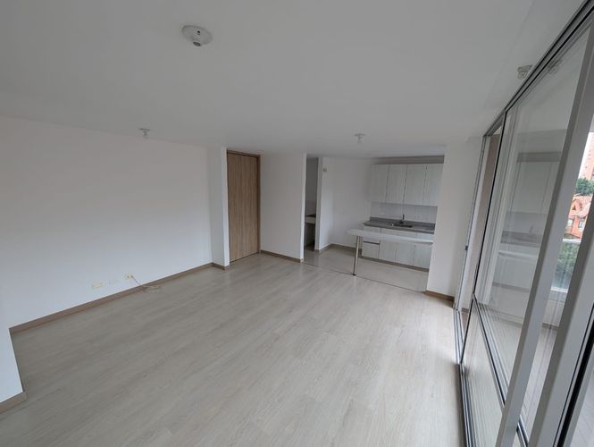 Apartamento en venta en Ditaires, Itagüí · foto 4 de 14