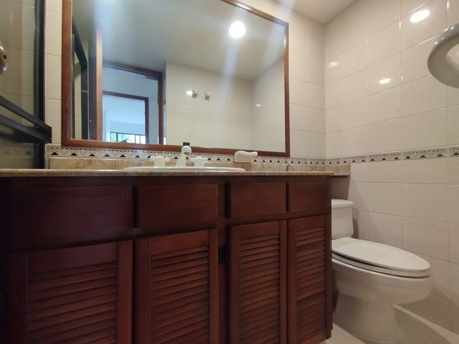 Apartamento de 3 alcobas en arriendo en Lalinde, Medellín, 130 m² · foto 8 de 12