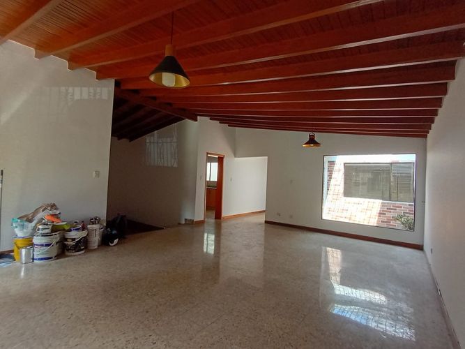 Oficina en arriendo en Laureles, Medellín, 270 m² · foto 7 de 17