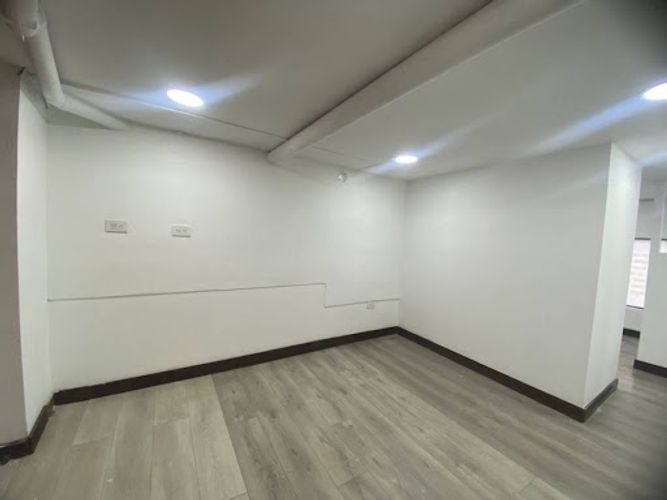 Local en arriendo en Los Colores, Medellín, 50 m² · foto 12 de 13