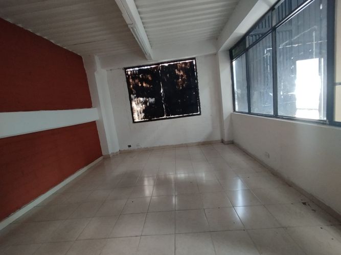 Bodega en arriendo en La Badea, Dosquebradas, 500 m² · foto 5 de 8