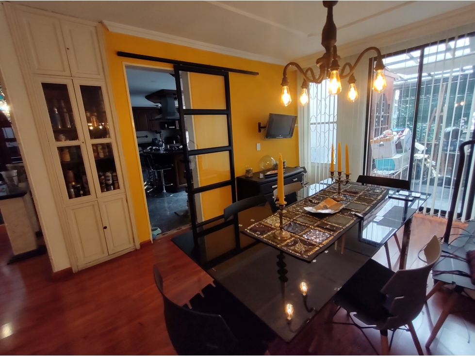 Casa en venta en Normandia, Bogotá · foto 6 de 24