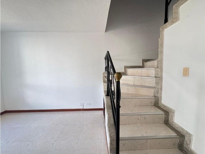 Casa de 3 alcobas en venta en Cr. Loma Linda, Armenia, 90 m² · foto 4 de 16