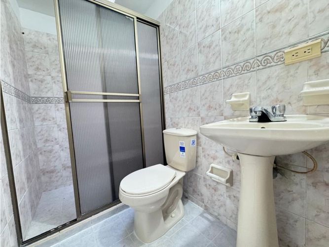 Casa de 3 alcobas en venta en Cr. Loma Linda, Armenia, 90 m² · foto 9 de 16