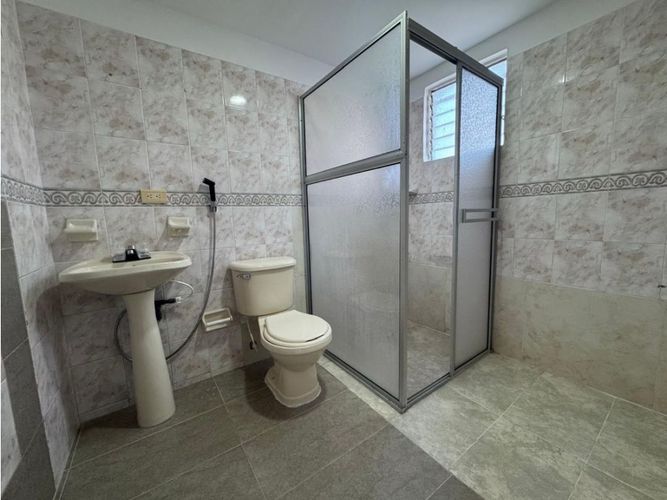 Casa de 3 alcobas en venta en Cr. Loma Linda, Armenia, 90 m² · foto 10 de 16