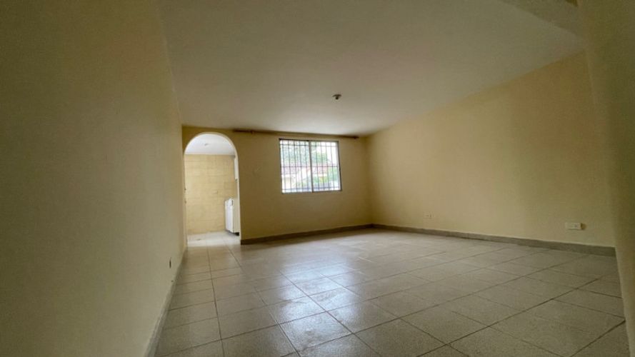 Casa de 7 alcobas en venta en Tequendama, Cali, 334 m² · foto 3 de 13