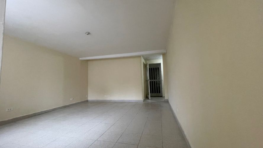 Casa de 7 alcobas en venta en Tequendama, Cali, 334 m² · foto 5 de 13