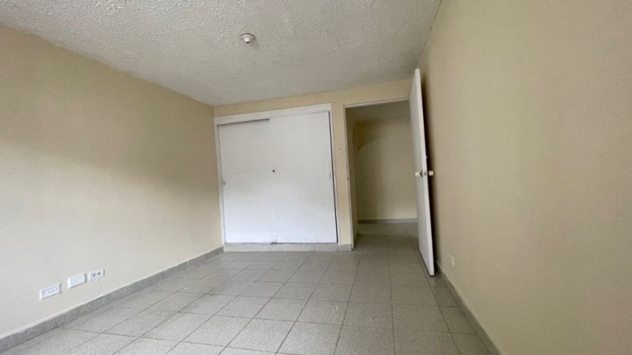 Casa de 7 alcobas en venta en Tequendama, Cali, 334 m² · foto 8 de 13