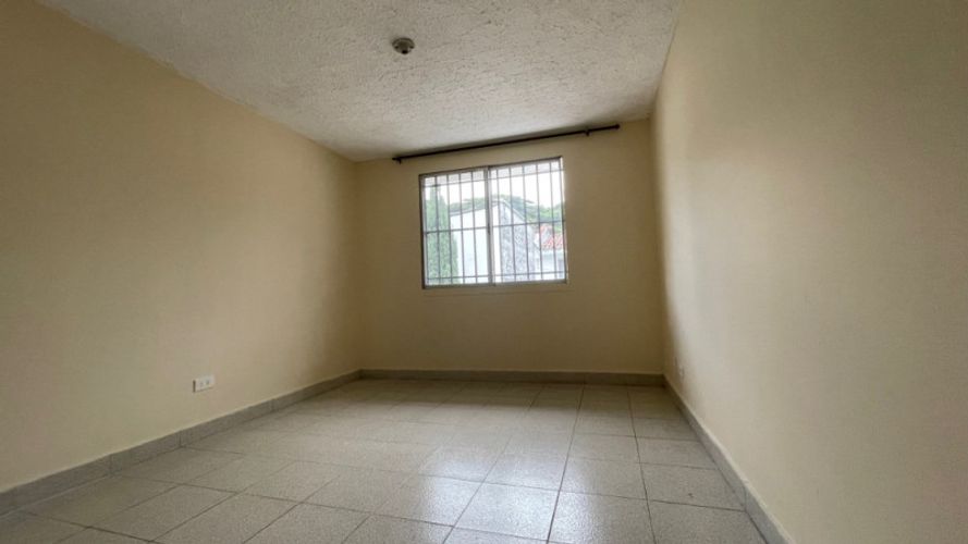 Casa de 7 alcobas en venta en Tequendama, Cali, 334 m² · foto 9 de 13