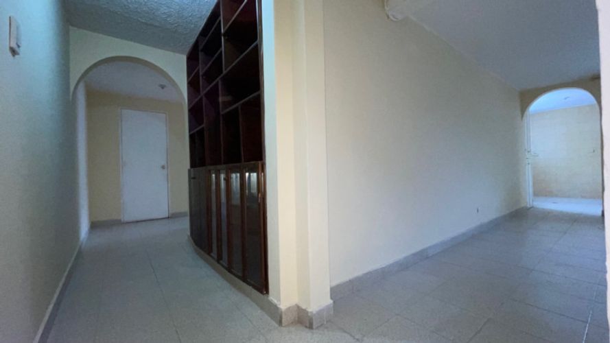 Casa de 7 alcobas en venta en Tequendama, Cali, 334 m² · foto 12 de 13