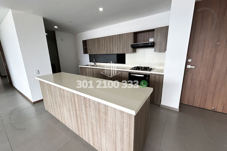 Apartamento de 3 alcobas en arriendo en Las Brujas, Envigado, 135 m² · foto 8 de 24