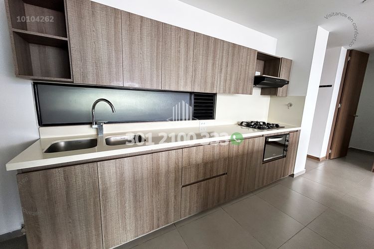 Apartamento de 3 alcobas en arriendo en Las Brujas, Envigado, 135 m² · foto 9 de 24