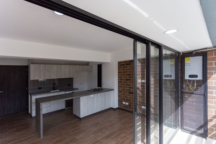 Apartamento de 2 alcobas en venta en Puente Pelaez, El Retiro, 62 m² · foto 3 de 21