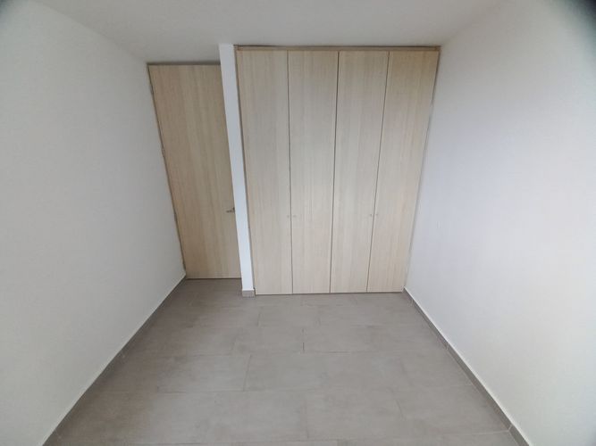 Apartamento de 3 alcobas en venta en Picaleña Y Mirolindo, Ibagué, 82 m² · foto 13 de 24