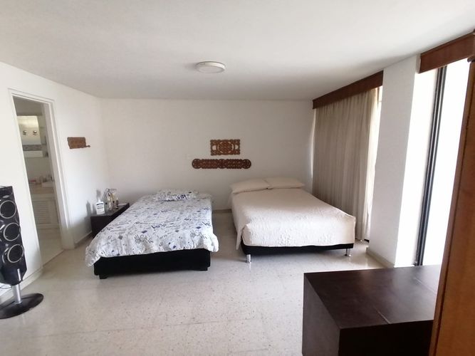 Apartamento de 3 alcobas en venta en Versalles, Cali, 210 m² · foto 18 de 24