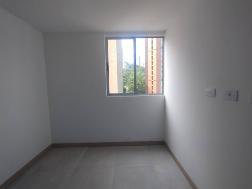Apartamento en arriendo en Loma De San Jose, Sabaneta · foto 7 de 19