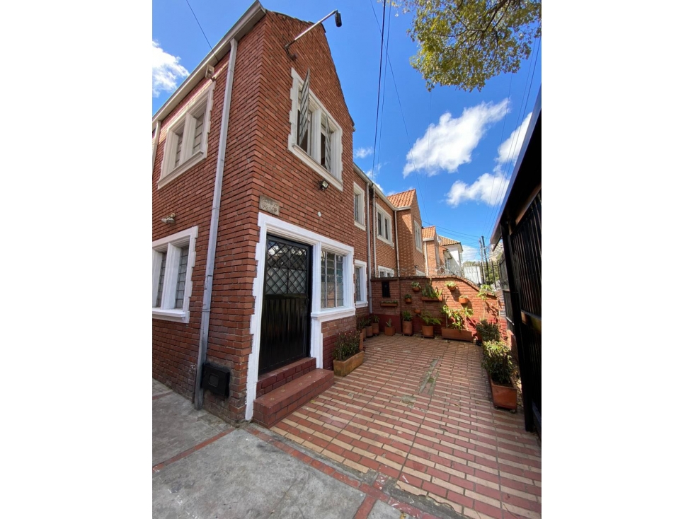 Casa en venta en La Soledad, Bogotá · foto 2 de 24