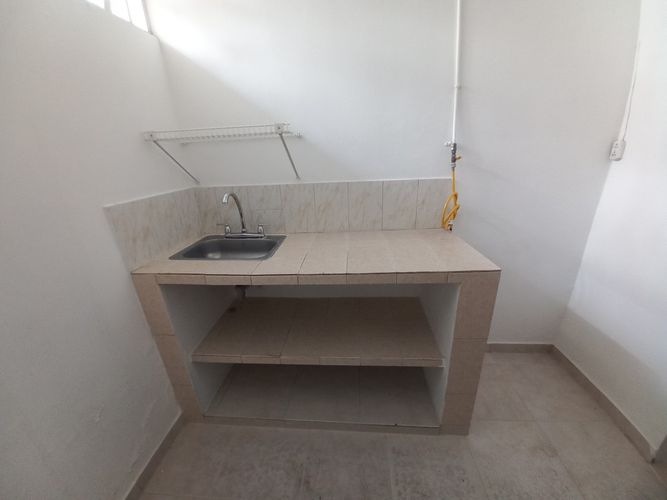 Casa de 8 alcobas en venta en Casa Club, Ibagué, 400 m² · foto 10 de 24