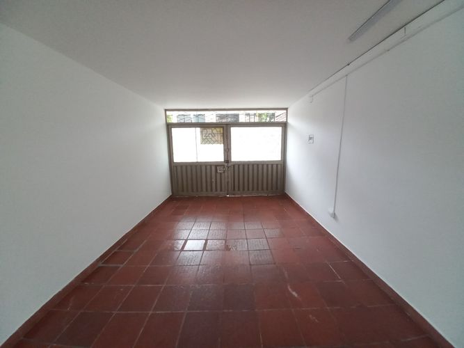 Casa de 8 alcobas en venta en Casa Club, Ibagué, 400 m² · foto 12 de 24