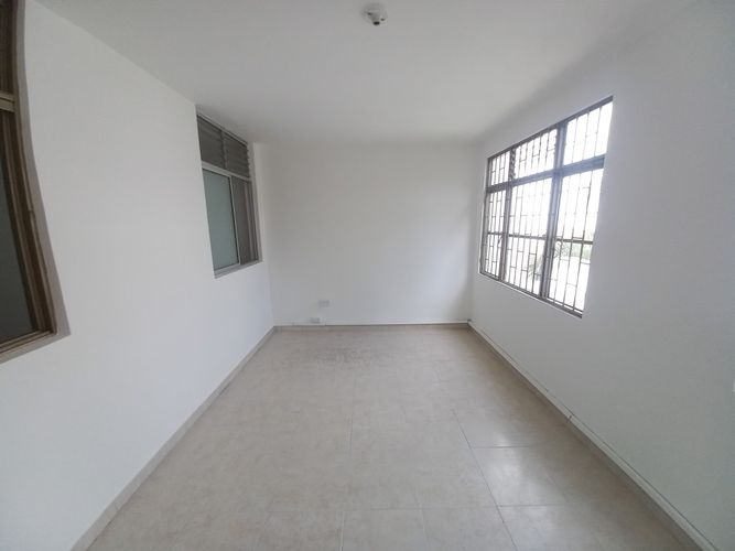 Casa de 8 alcobas en venta en Casa Club, Ibagué, 400 m² · foto 18 de 24