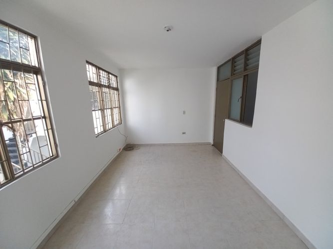 Casa de 8 alcobas en venta en Casa Club, Ibagué, 400 m² · foto 19 de 24