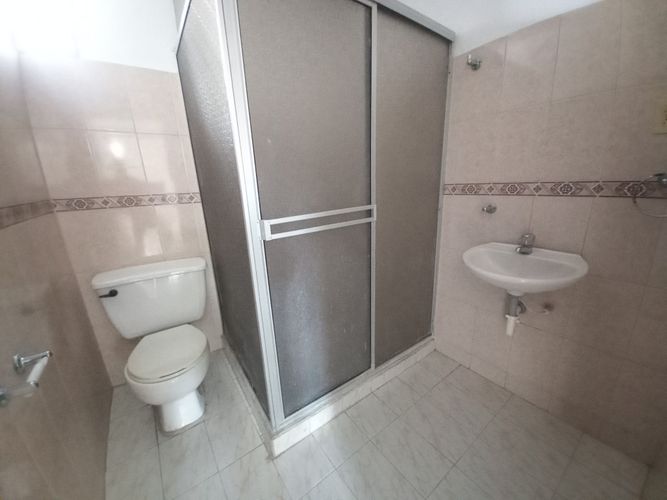 Casa de 8 alcobas en venta en Casa Club, Ibagué, 400 m² · foto 24 de 24