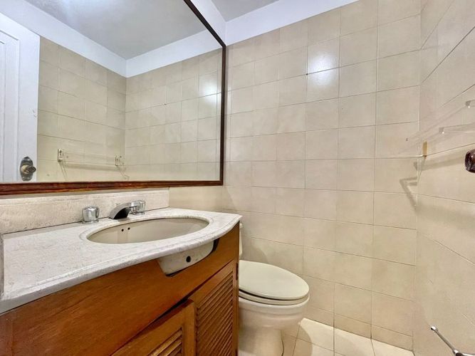 Apartamento de 3 alcobas en arriendo en Laureles, Medellín, 195 m² · foto 17 de 18