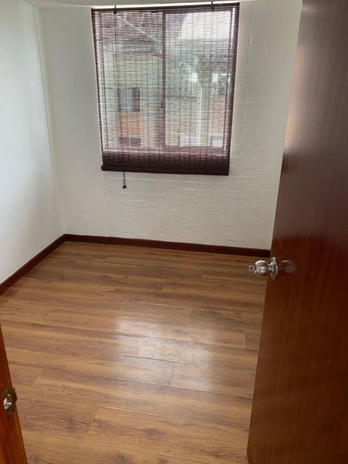 Apartamento de 3 alcobas en venta en Hato Viejo, Bello, 63 m² · foto 7 de 11