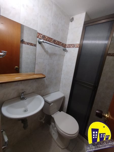 Apartamento en venta en Villa Hermosa, Medellín · foto 8 de 12